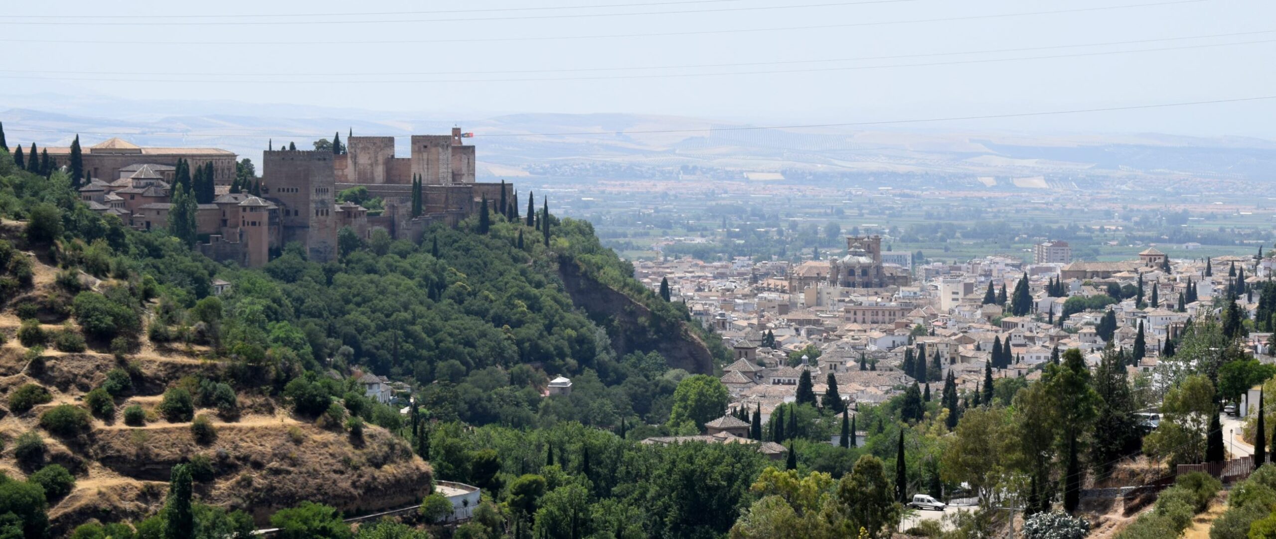 2-Days-in-Granada-Exploring-the-city-at-the-feet-of-the-Mountains